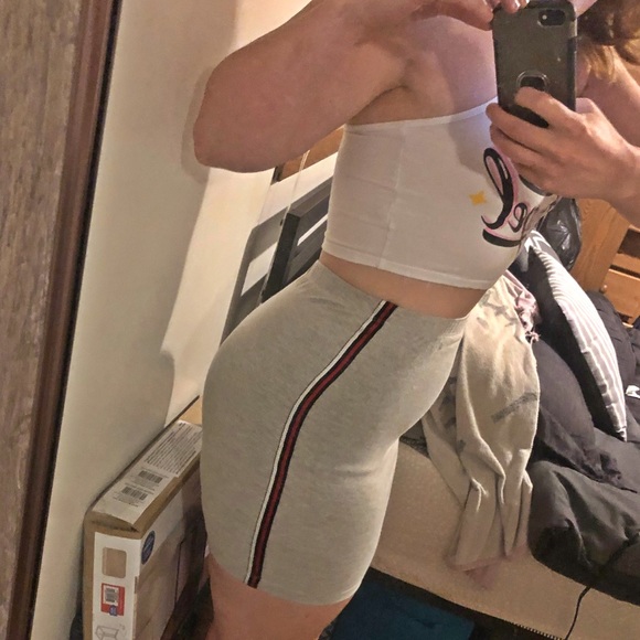 Grey w/ Red Black Stripes On Side Mini Skirt Sz M - Picture 2 of 4